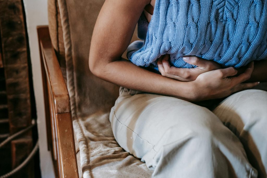 Farvel til menstruationssmerter: 5 nemme tips til at få det bedre, når livmoderen raser