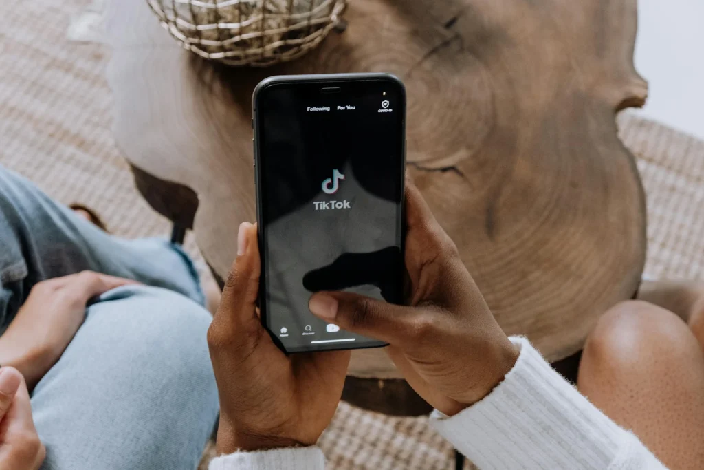 TikTok trends 2025: De nyeste tendenser, du skal kende